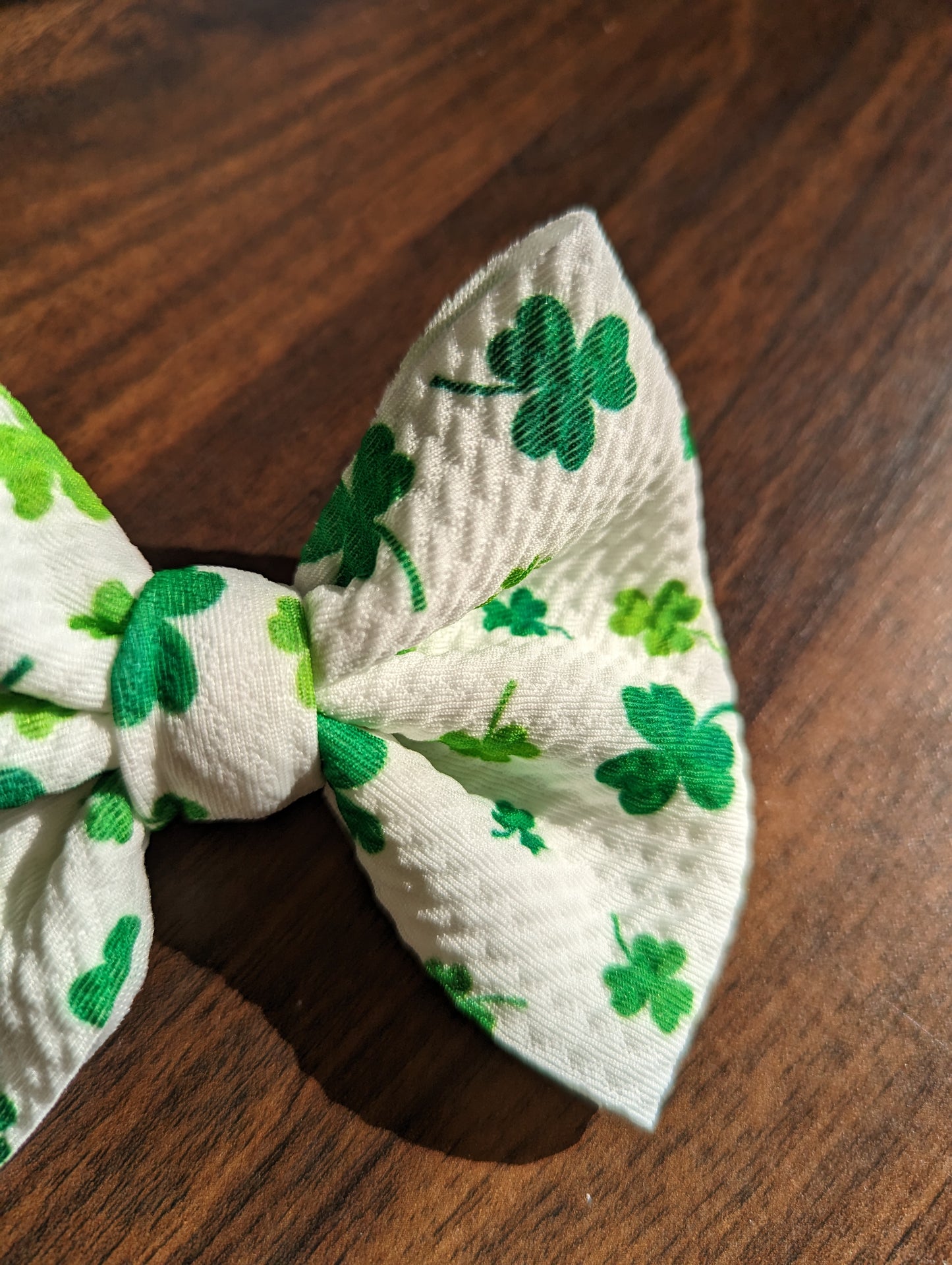 Shamrock Clip