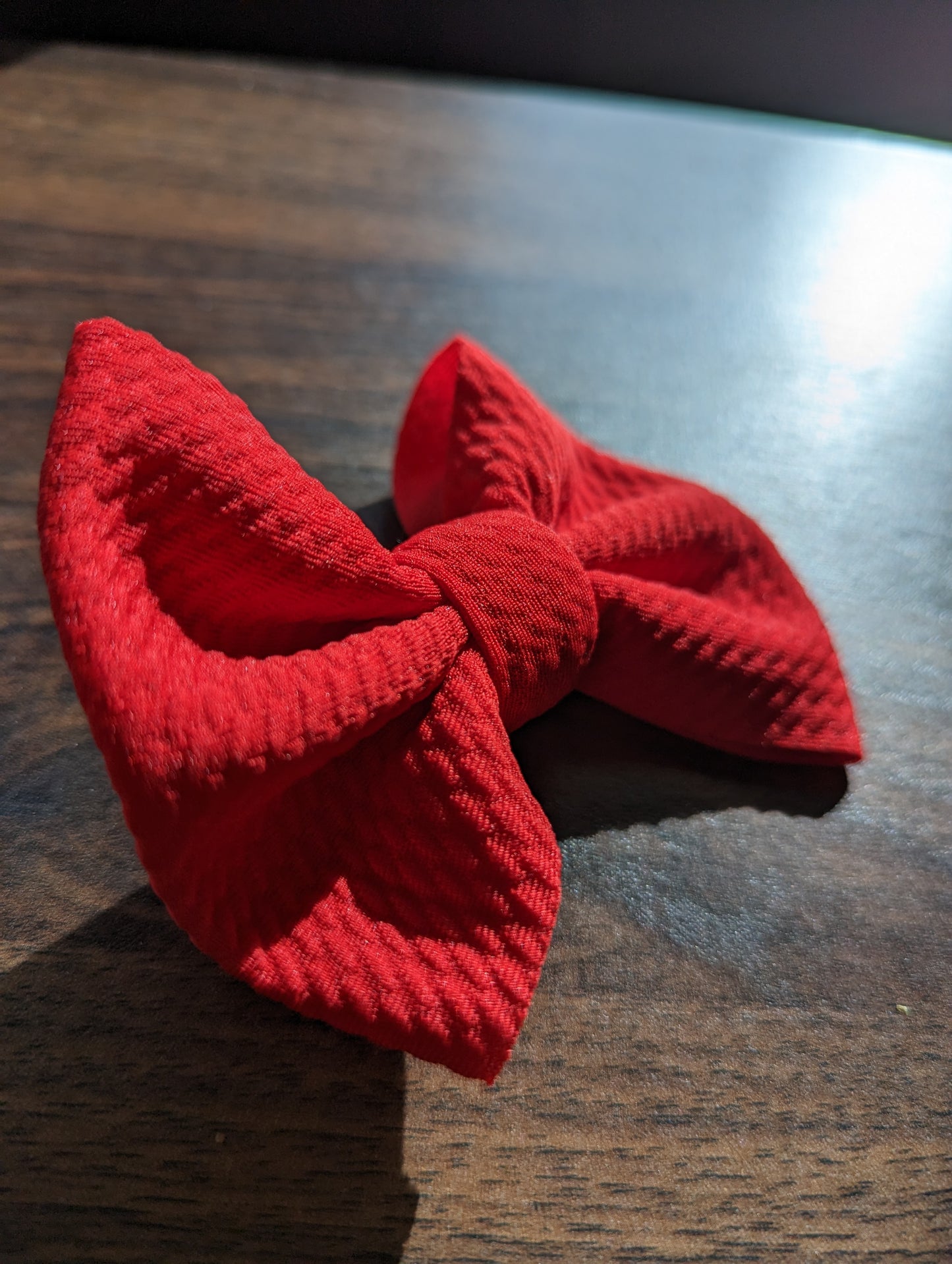 Love Red Clip
