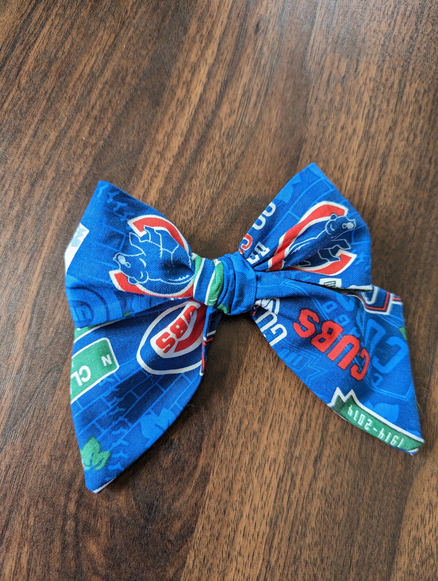 Baseball Cubs Bow