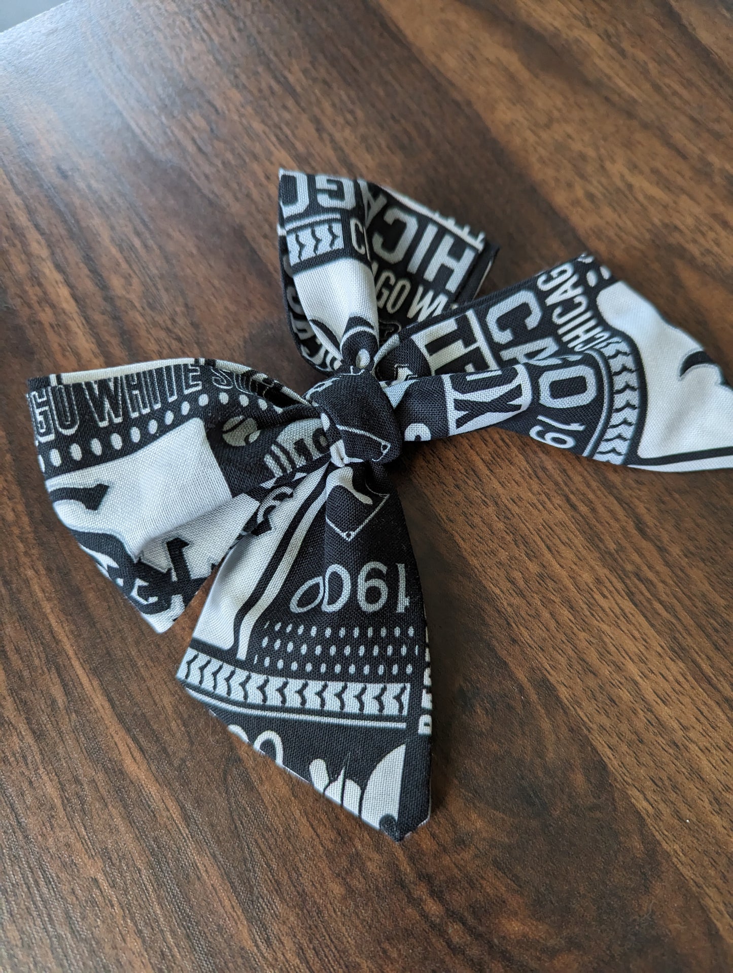 Baseball Sox Bow